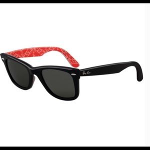 NEW Ray Ban Wayfarer Sunglasses